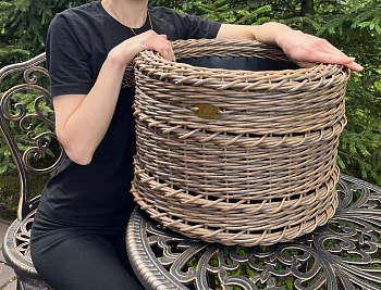 Кашпо-цилиндр из искусственного ротанга кедр цилиндр 20 литров